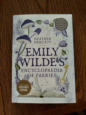 Emily Wilde's Encyclopaedia of Faeries by Heather Fawcett - Purple & Gold Cover